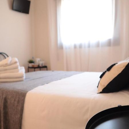 Barcelona Pr Guesthouse El Prat de Llobregat Eksteriør bilde