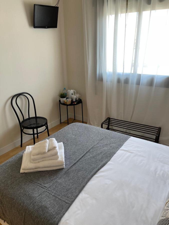 Barcelona Pr Guesthouse El Prat de Llobregat Eksteriør bilde